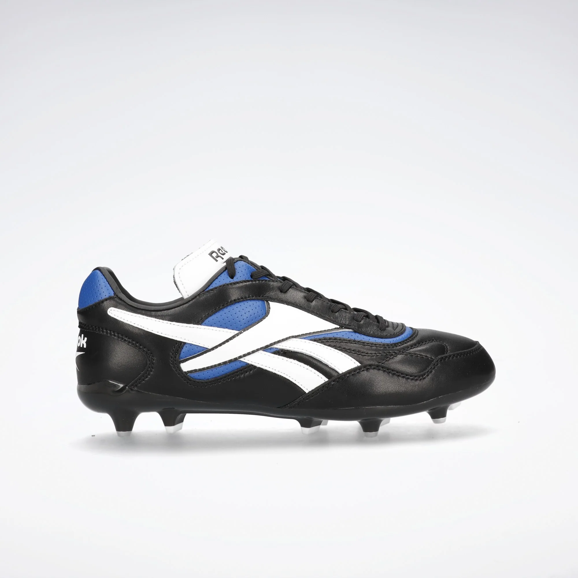 Botines Reebok Essence FG