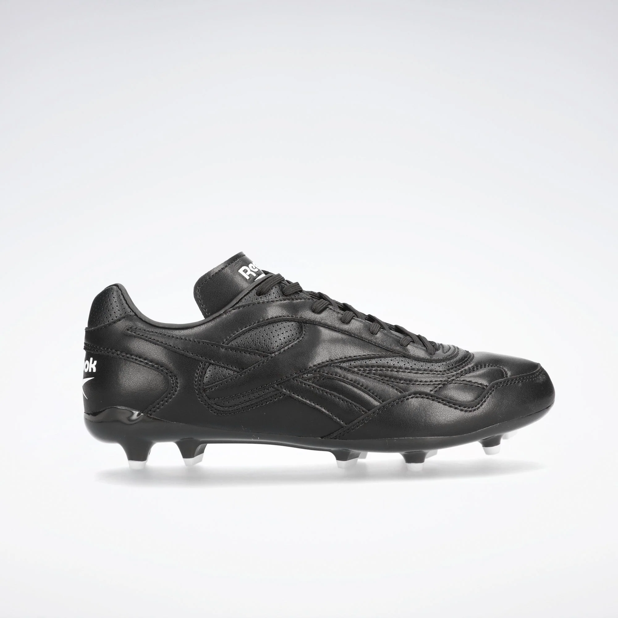 Botines Reebok Essence FG