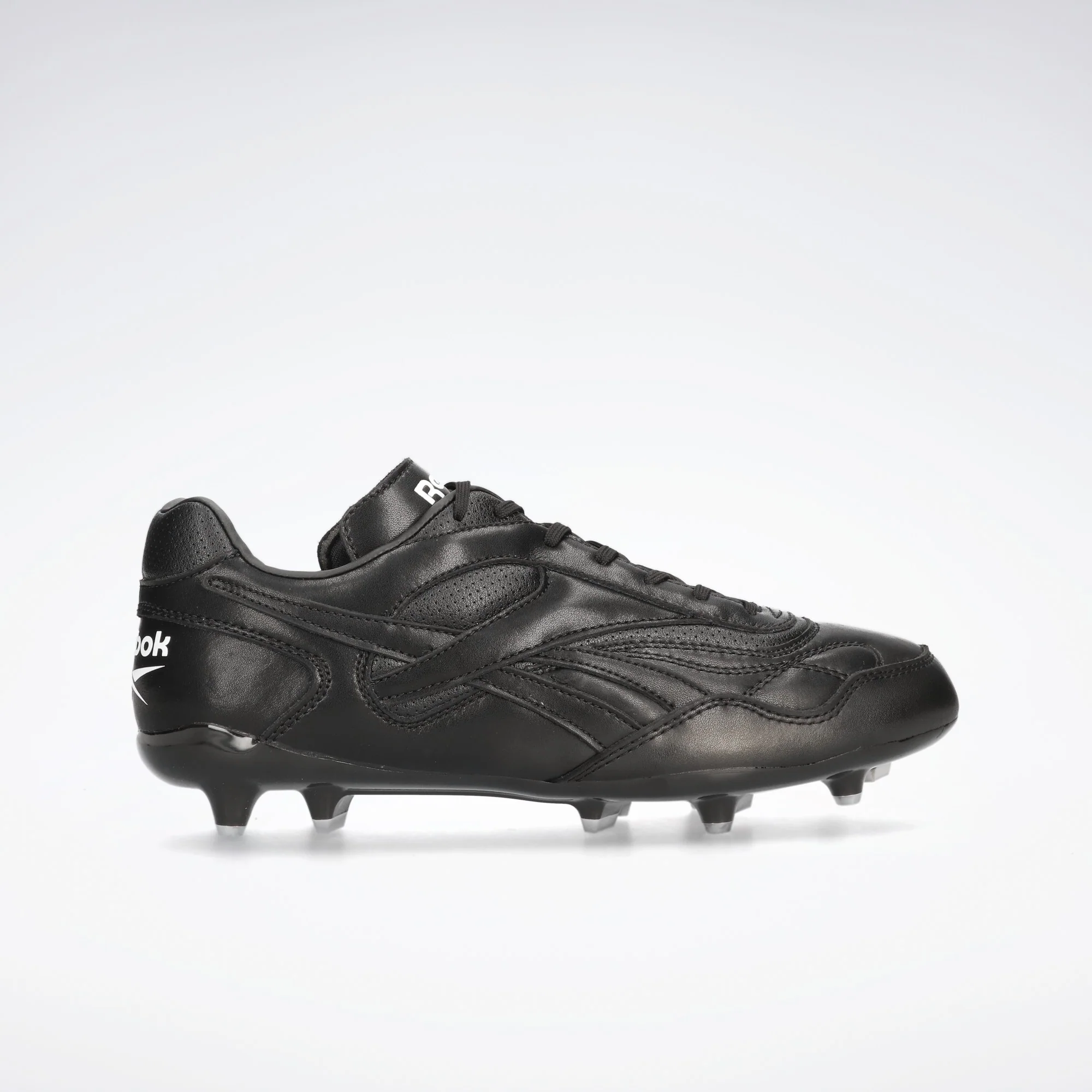 Botines Reebok Essence FG