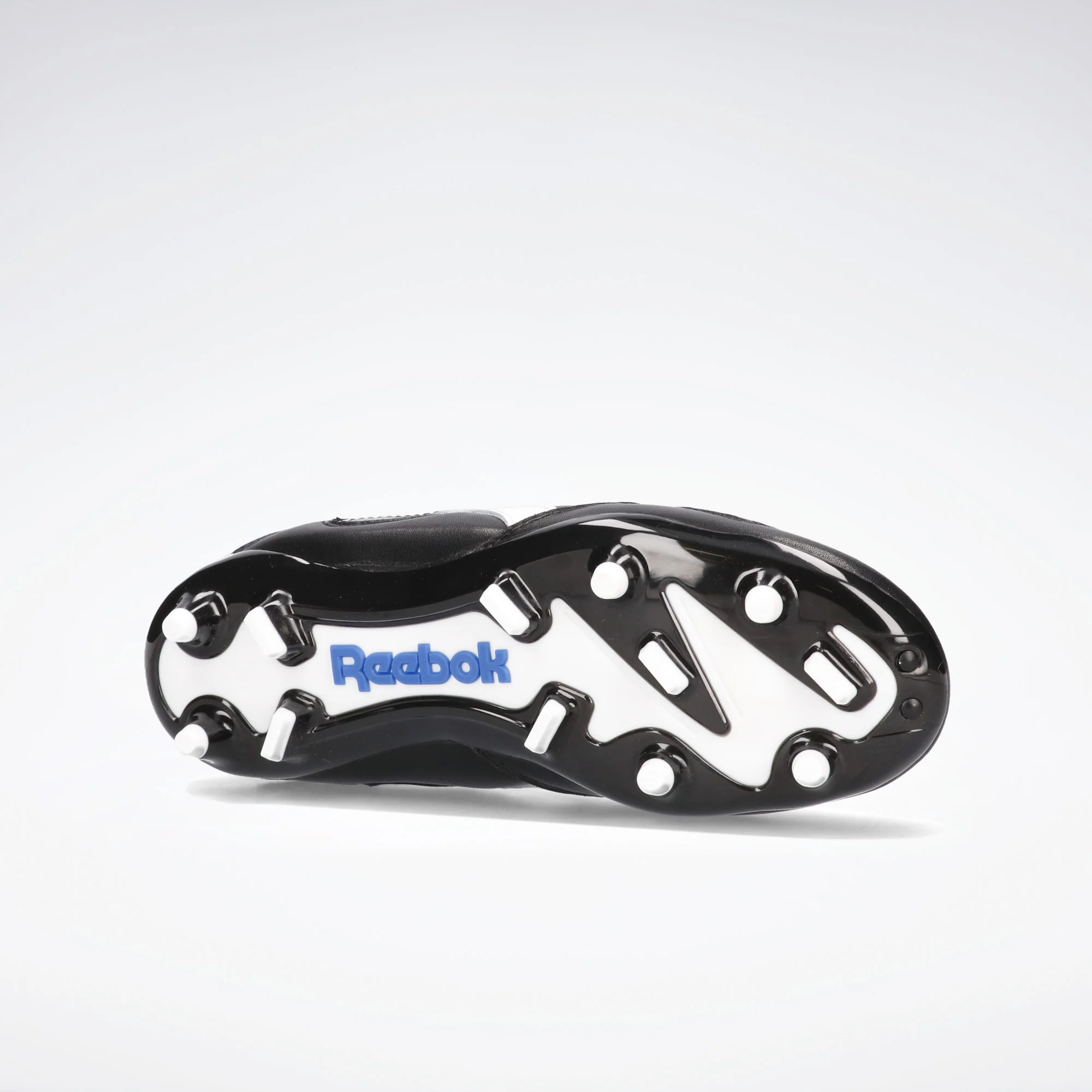 Botines Reebok Essence FG - Image 5