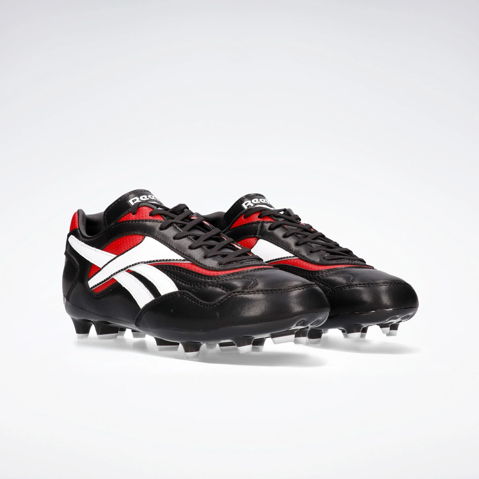 Botines Reebok Essence FG - Image 2