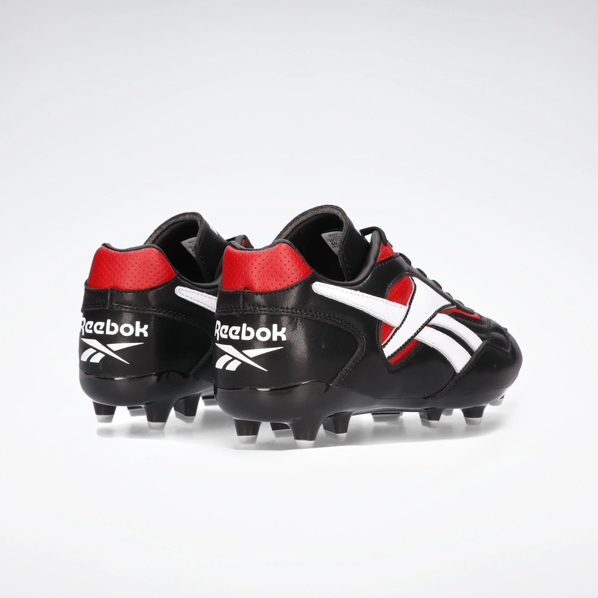 Botines Reebok Essence FG - Image 3