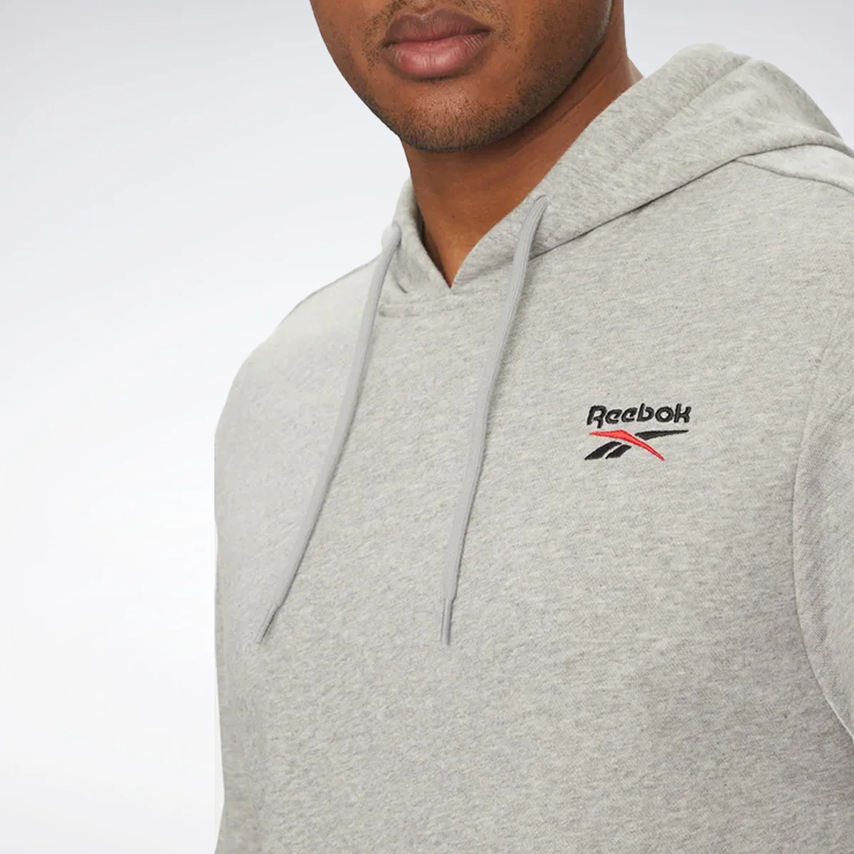 Buzo Reebok Identity Small Logo - Image 2