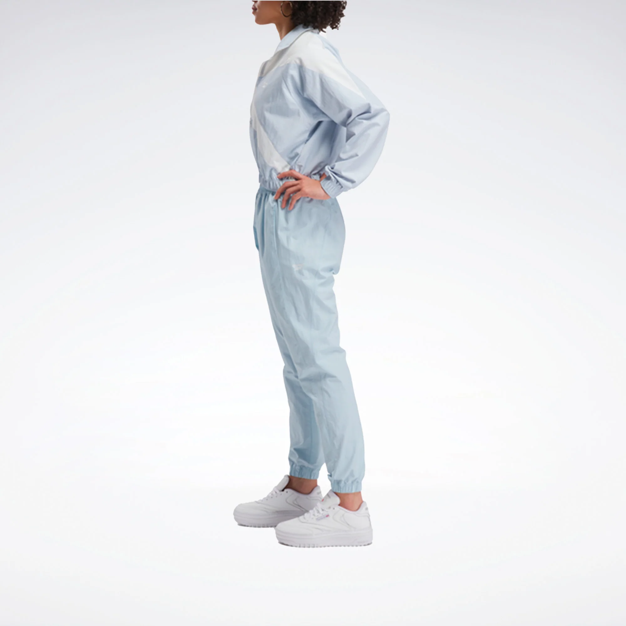 Pantalón Reebok Classic - Image 3