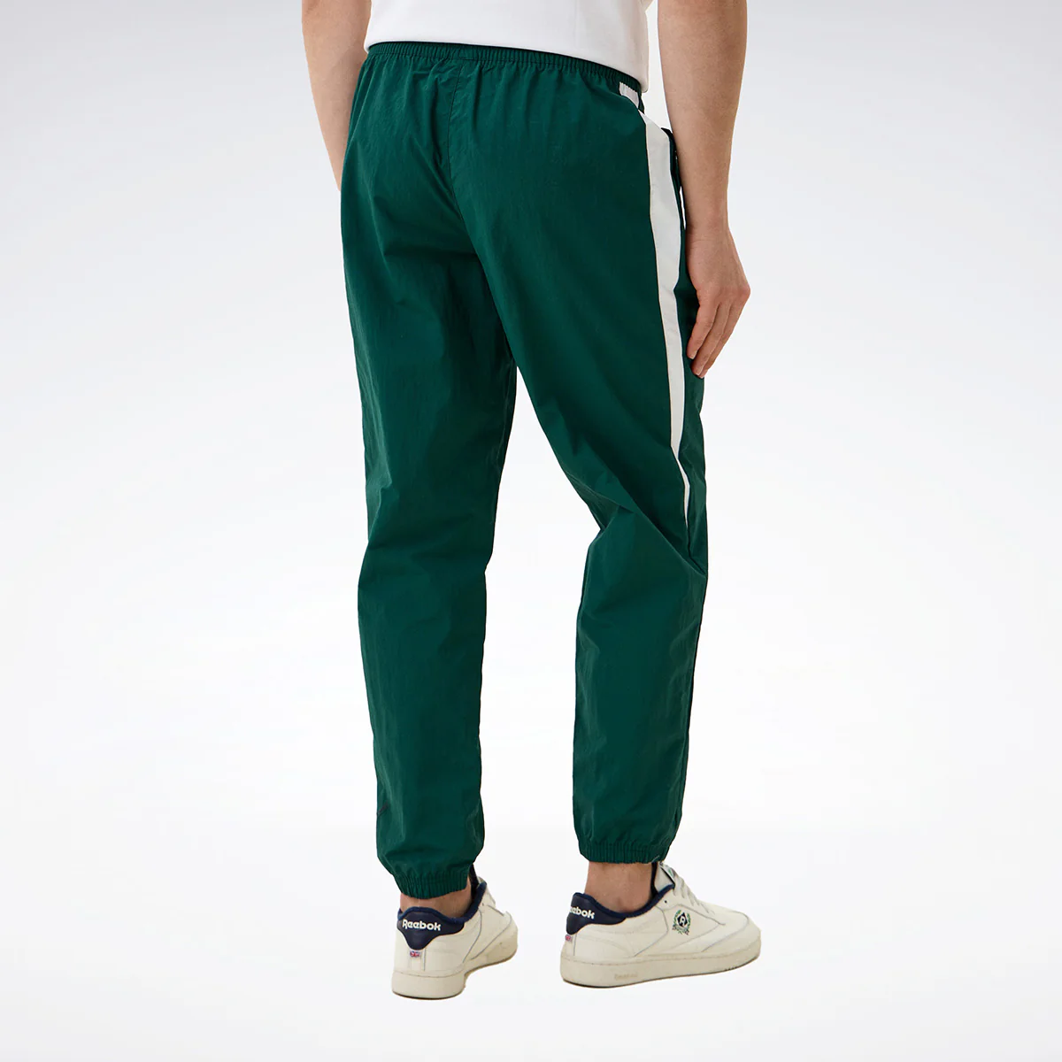 Pantalón Reebok Crosscheck - Image 2