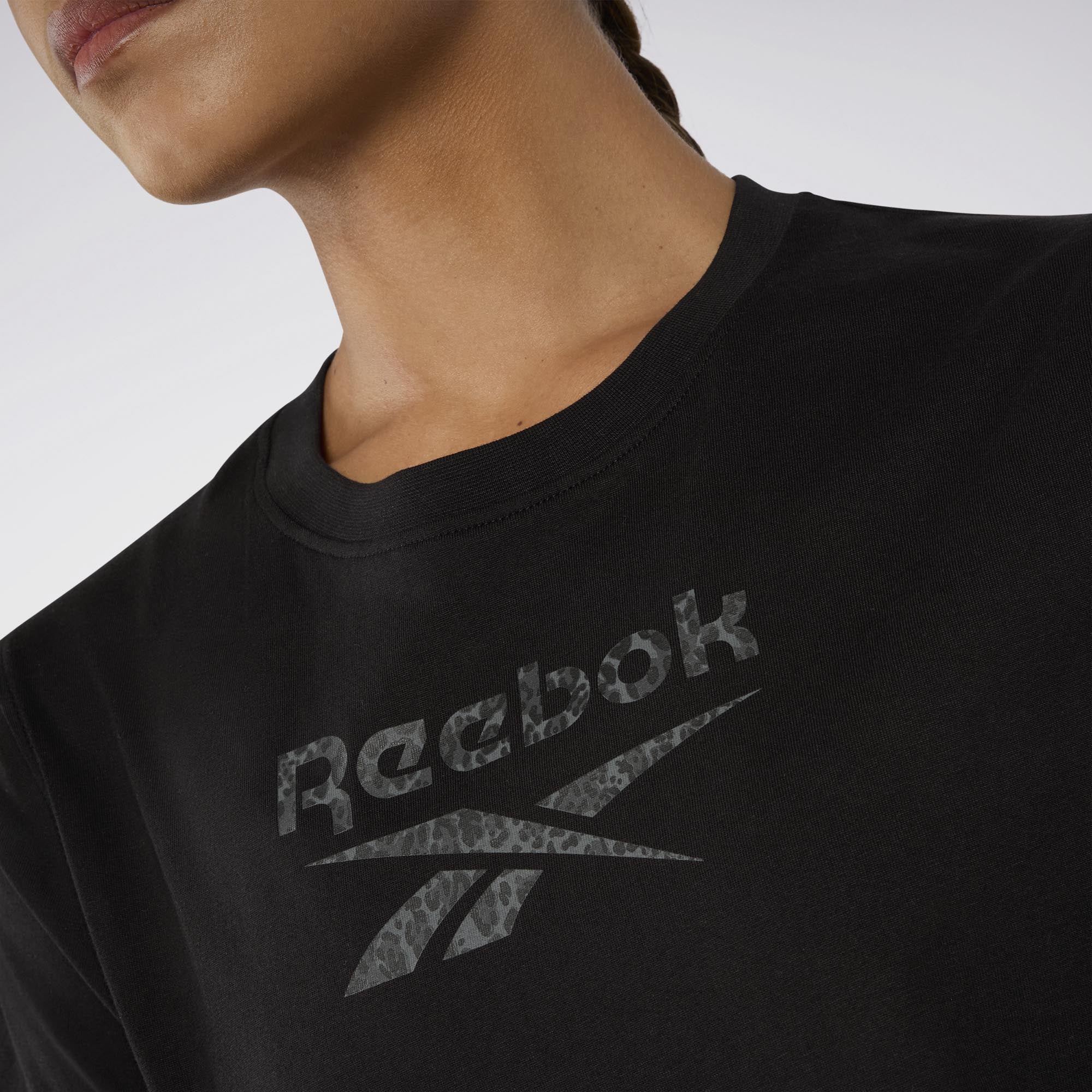 Remera Reebok Leopard - Image 4