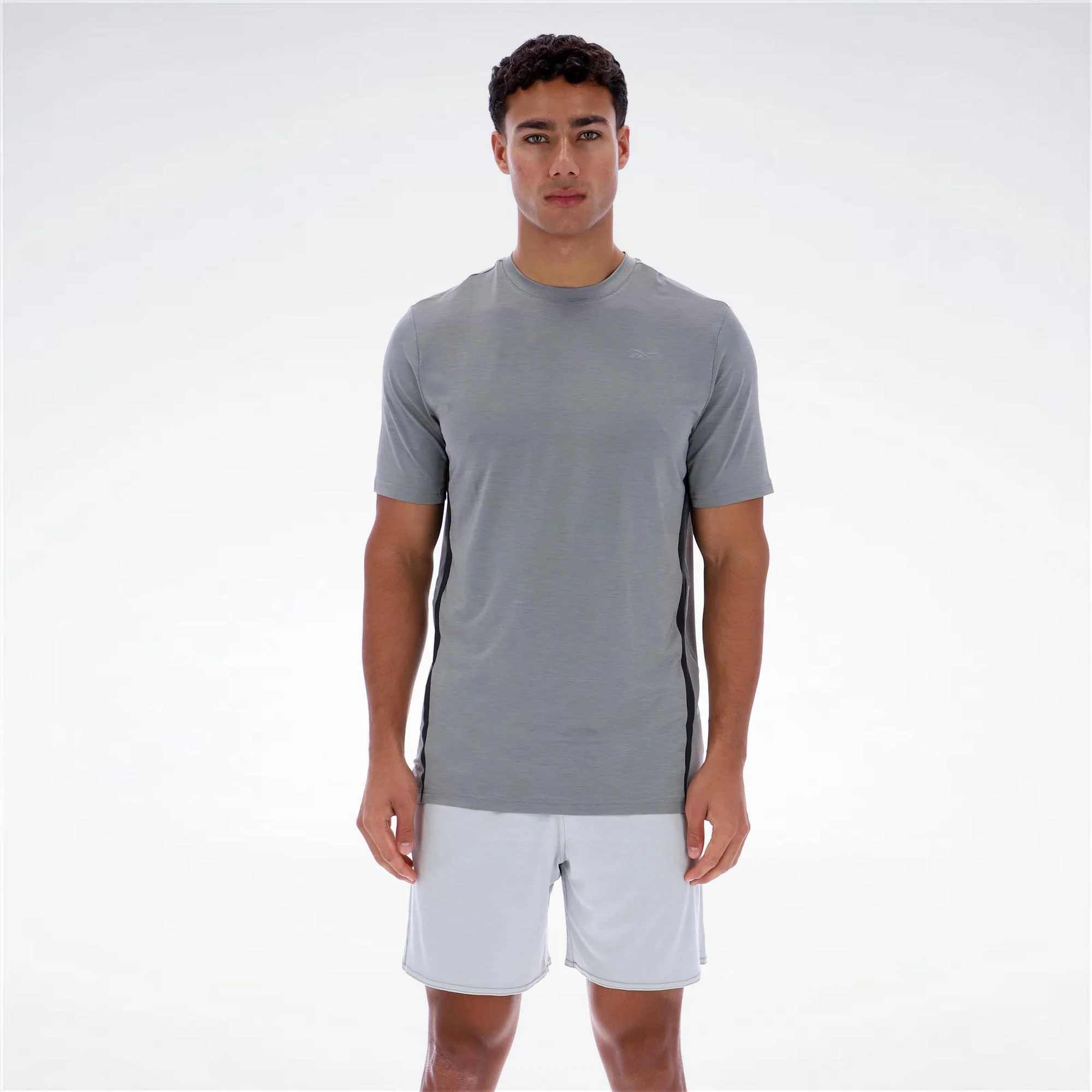 Remera Reebok Running Ss Dotted