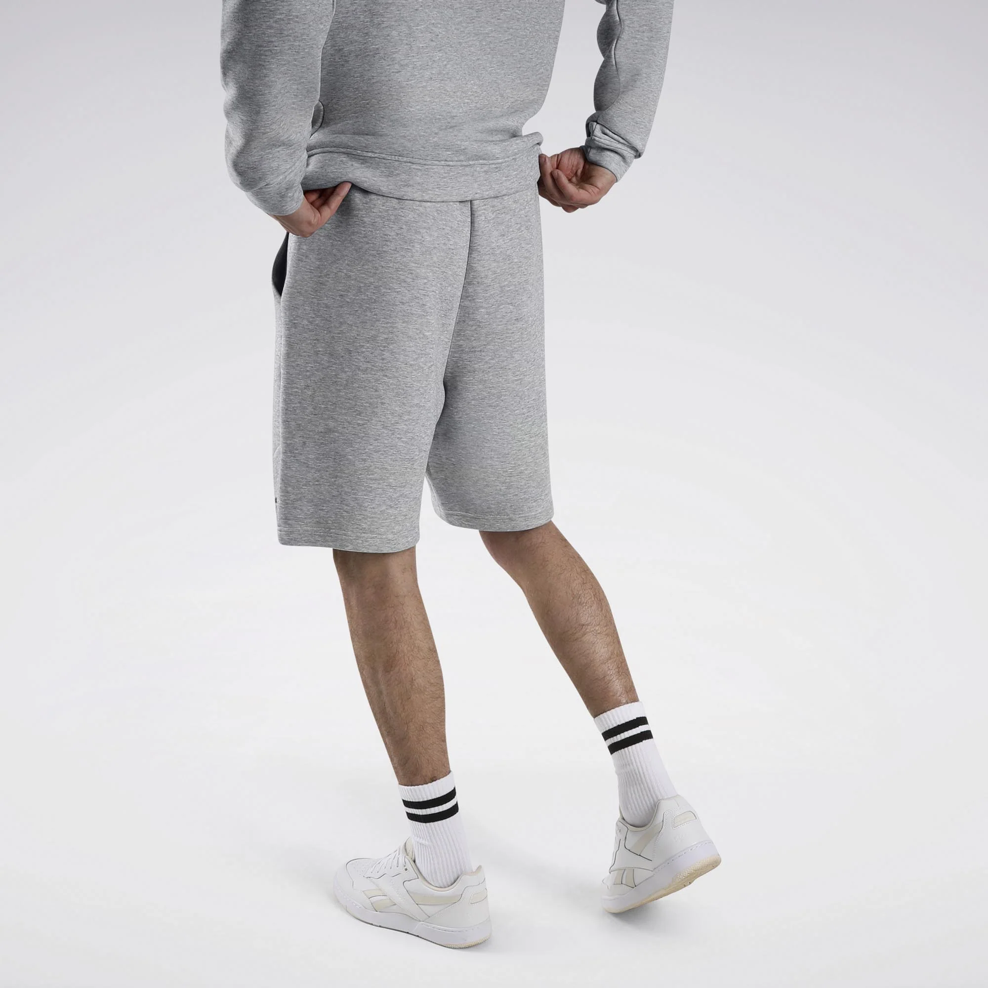 Short Core Reebok - Image 2